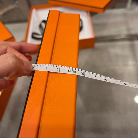 Hermes Gift Box - Picture 9 of 9